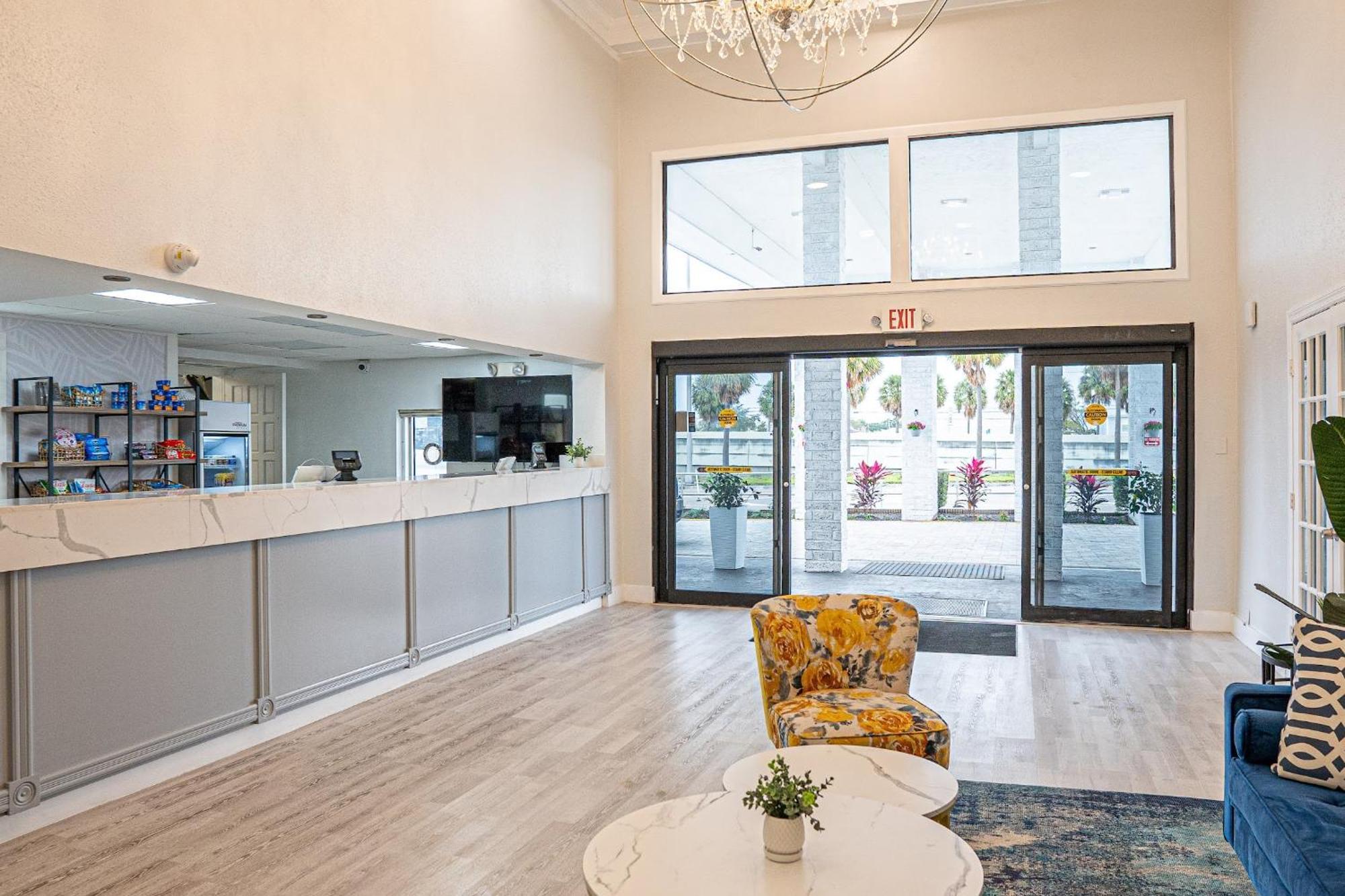Rodeway Inn Clearwater - Central Exteriér fotografie